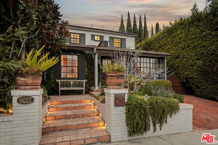 607 Alta Vista Boulevard